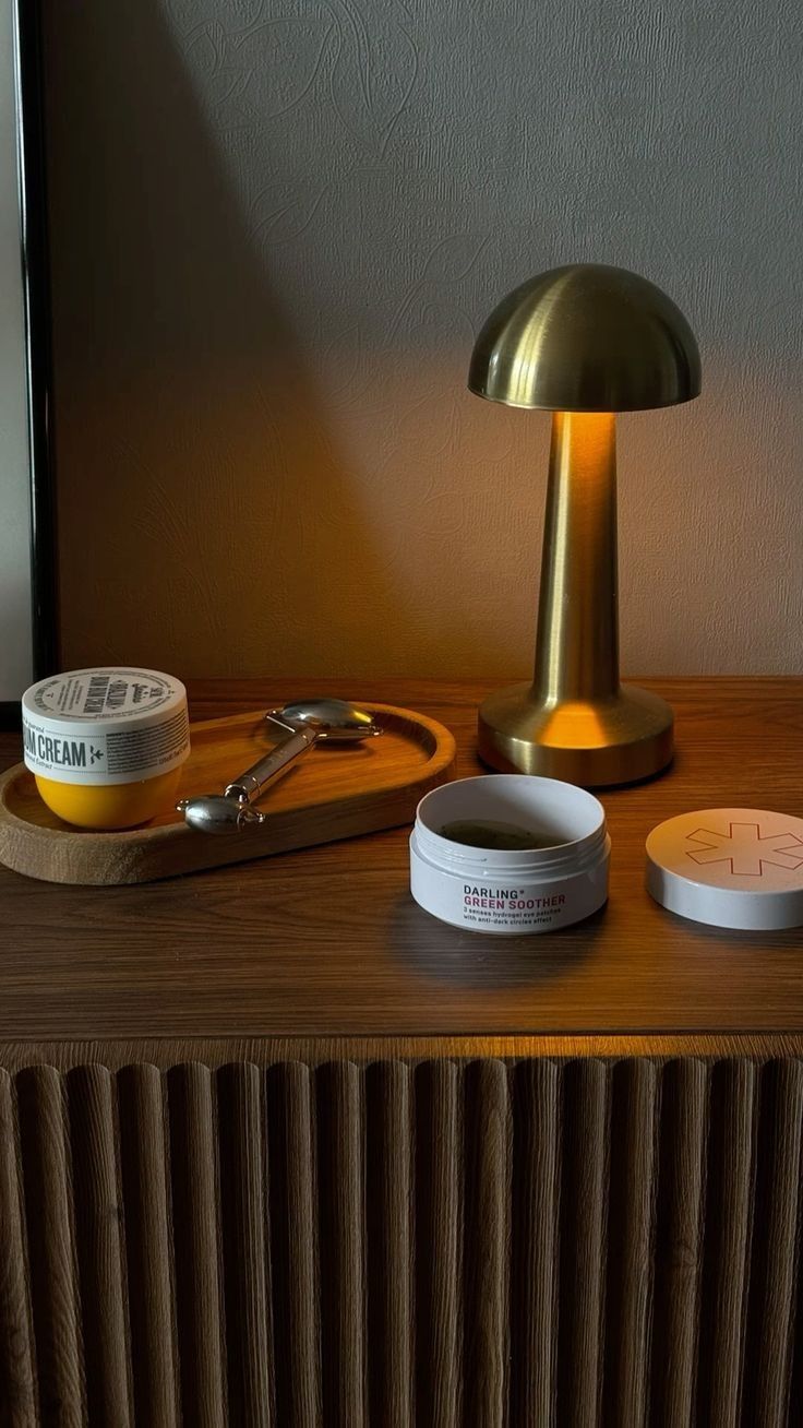 HaloMush™  Modern Mushroom LED Table Lamp – Minimalist Rechargeable Ambient Night Light